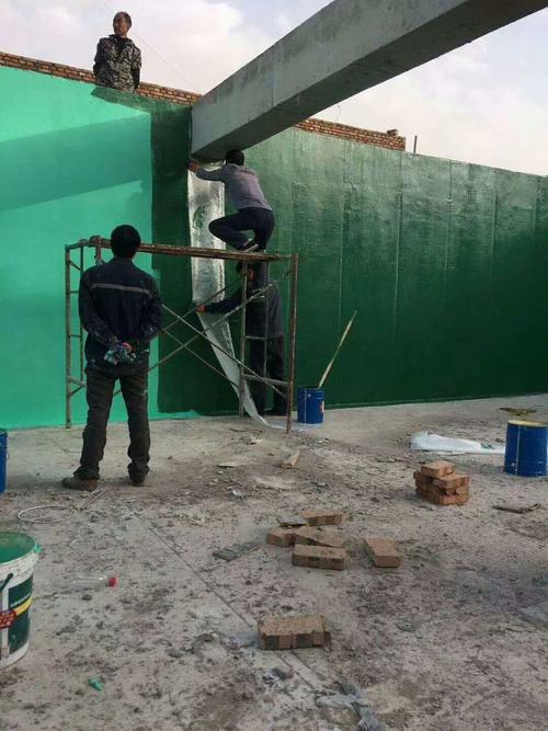 宝山针对老旧车间地面普遍存在的起砂、裂缝问题